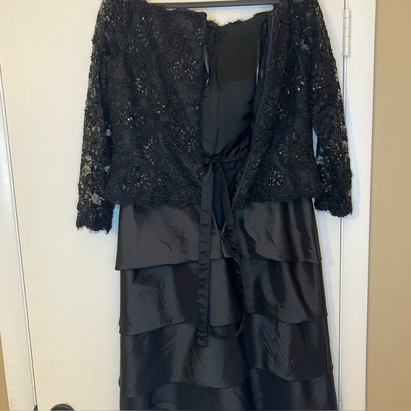 JOVANI Beaded Lace Gown Dress Mother Bride Evening Formal Black Tie Size 14 - Picture 8 of 10